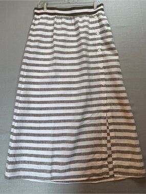 J. Jill Taupe and White Striped A-Line Skirt
Linen